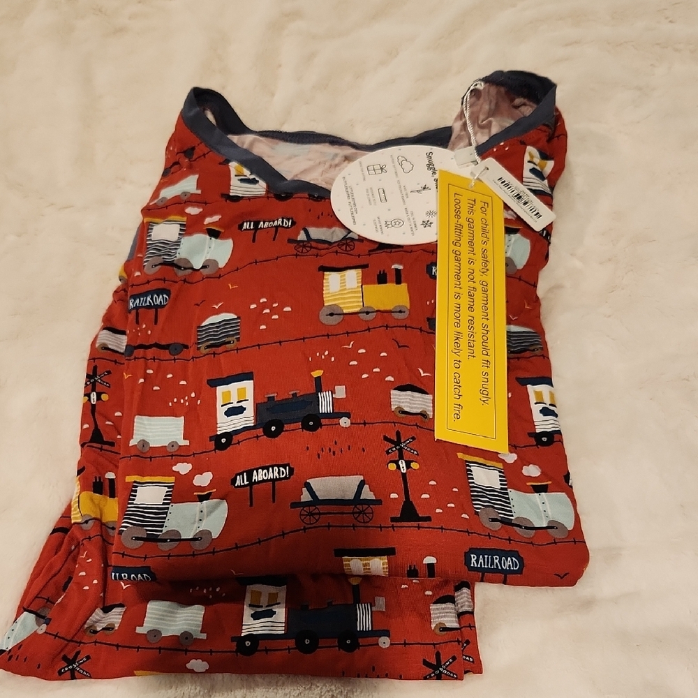 Little Sleepies Red and Blue Pajama Set Size 16